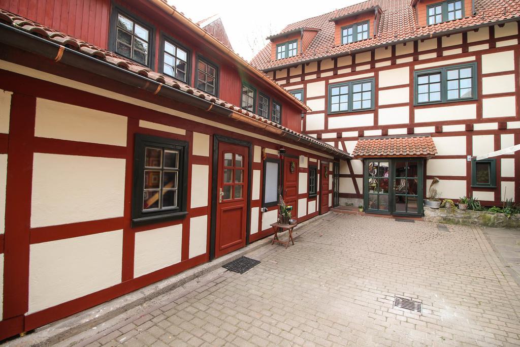 Hotel Erfurter Kreuz Kirchheim  Esterno foto
