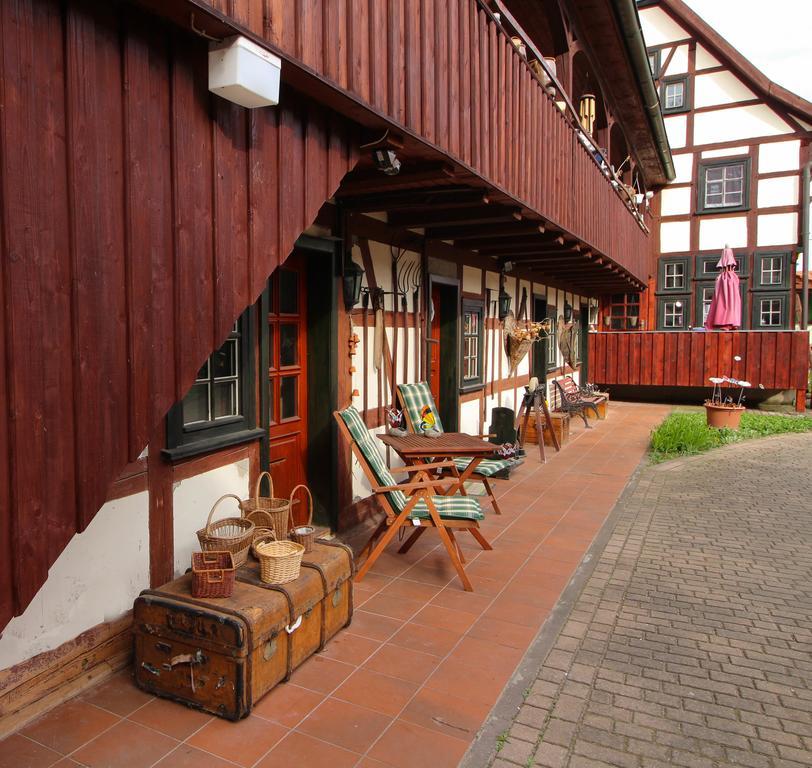 Hotel Erfurter Kreuz Kirchheim  Esterno foto